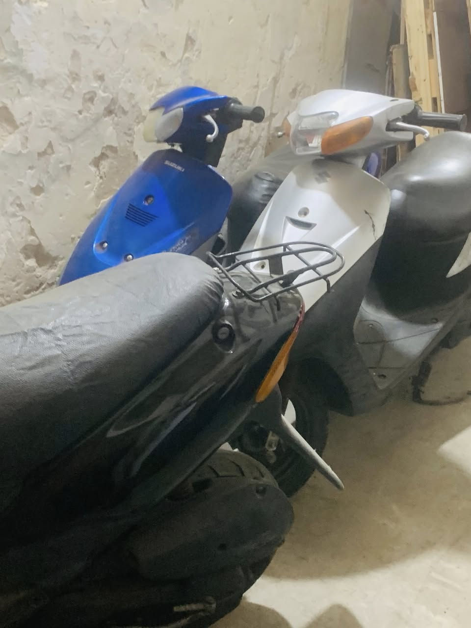 تم وصولنه حاويه ساسوكي رمبه كله جديد وأنواع الألوان شرط مكفول وفول تاخذ جاهز عل آخر حبايه
سعر جوه السوك ٥٧٥ الف
مكان تكريت الساعه 
للاستفسار ***********
