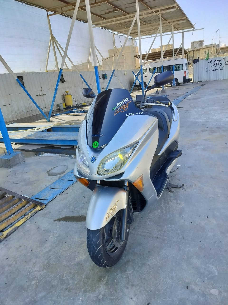 يا اللة دراجة فورزة 9/0كرستال عميه بلاد ماشيه 45لؤن سلفر بلادي مكينه  اجؤيتر كفاله  نشاطه فؤل ناعمه دراجه جاهزه بدؤن نقص اؤراق كامله  مكاني بغداد السعر مليؤن ؤ100شراي اتصل عرقم ؤتدلل رقمي ***********

