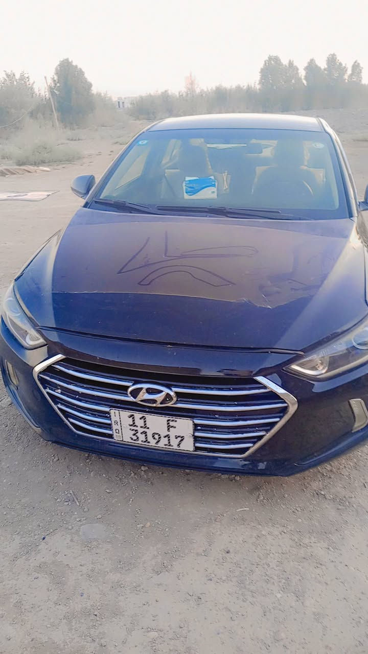 سلام عليكم للبيع النترا موديل2017 رقم بغداد نكليزي سنويه جديده تحويل مباشر جاهزه من كلشي مكينة 2000 سيارة مال البيت ورد امريكي حادثة جاملغ وبنيد فقط السعر 110وبيها مجال العنوان ذي قار الفجر  ***********
