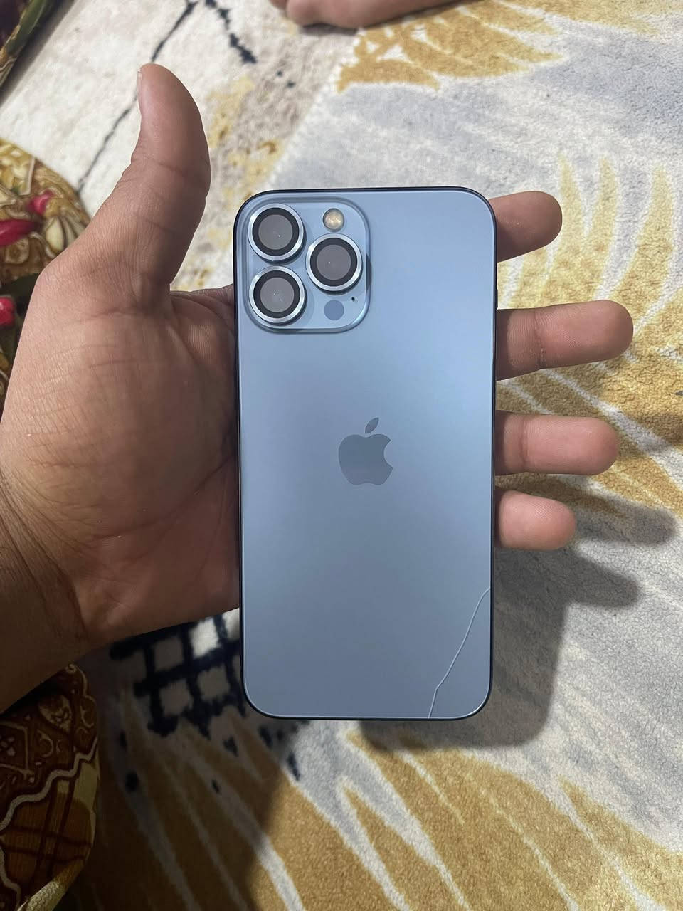 جهاز آيفون بروماكس أمريكي لون بحري  ذاكره 256.    بطاريه 88جهاز نضيف بس بي كسر بلظهر  سعره 750 

رقم هاتف ***********. موجود وتساب
