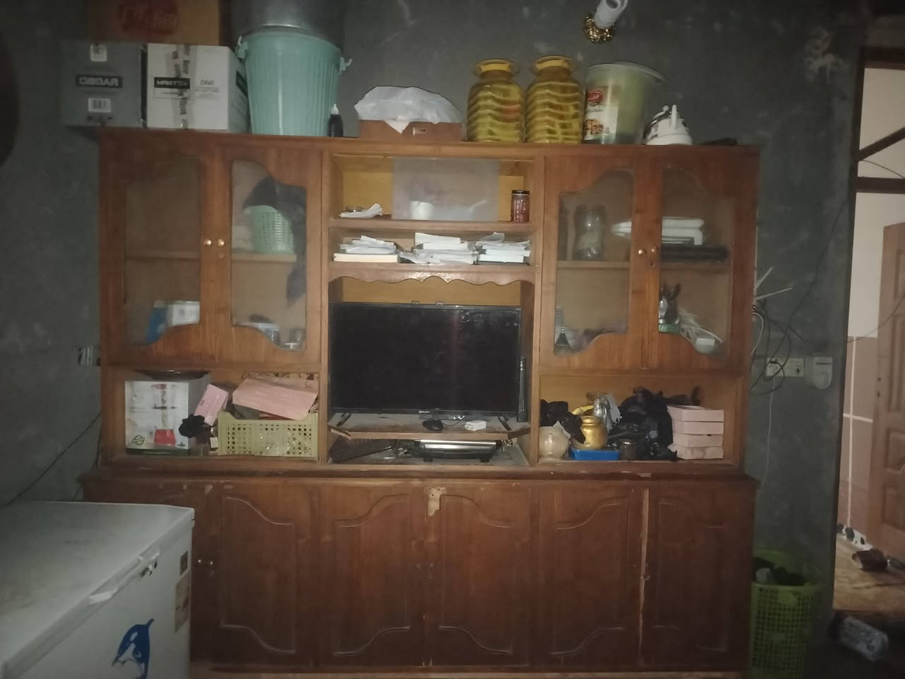 غراض للبيع كلهن ***********
