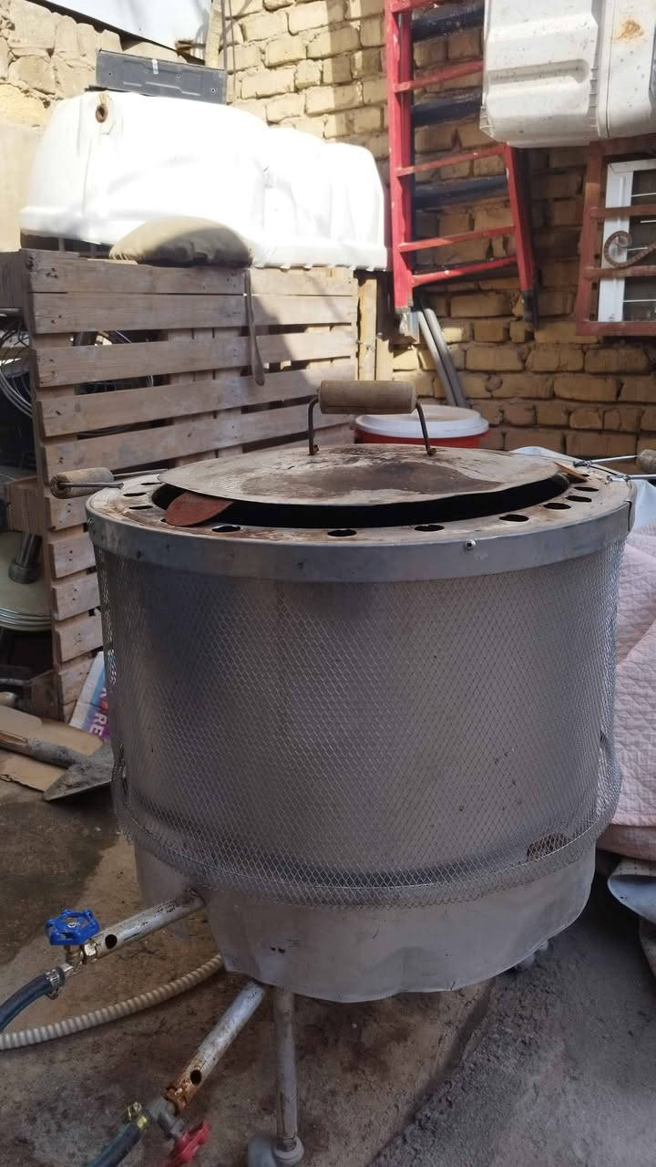 تنور غازي للبيع جديد استعمال قليل سعر ٤٠ بي مجال للشراي مكاني كربلاء ‏‪0773 371 6750‬‏ كربلاء, العراق
