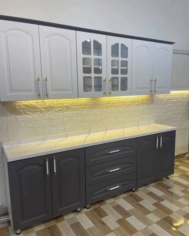 كاونترات لبيع ***********
