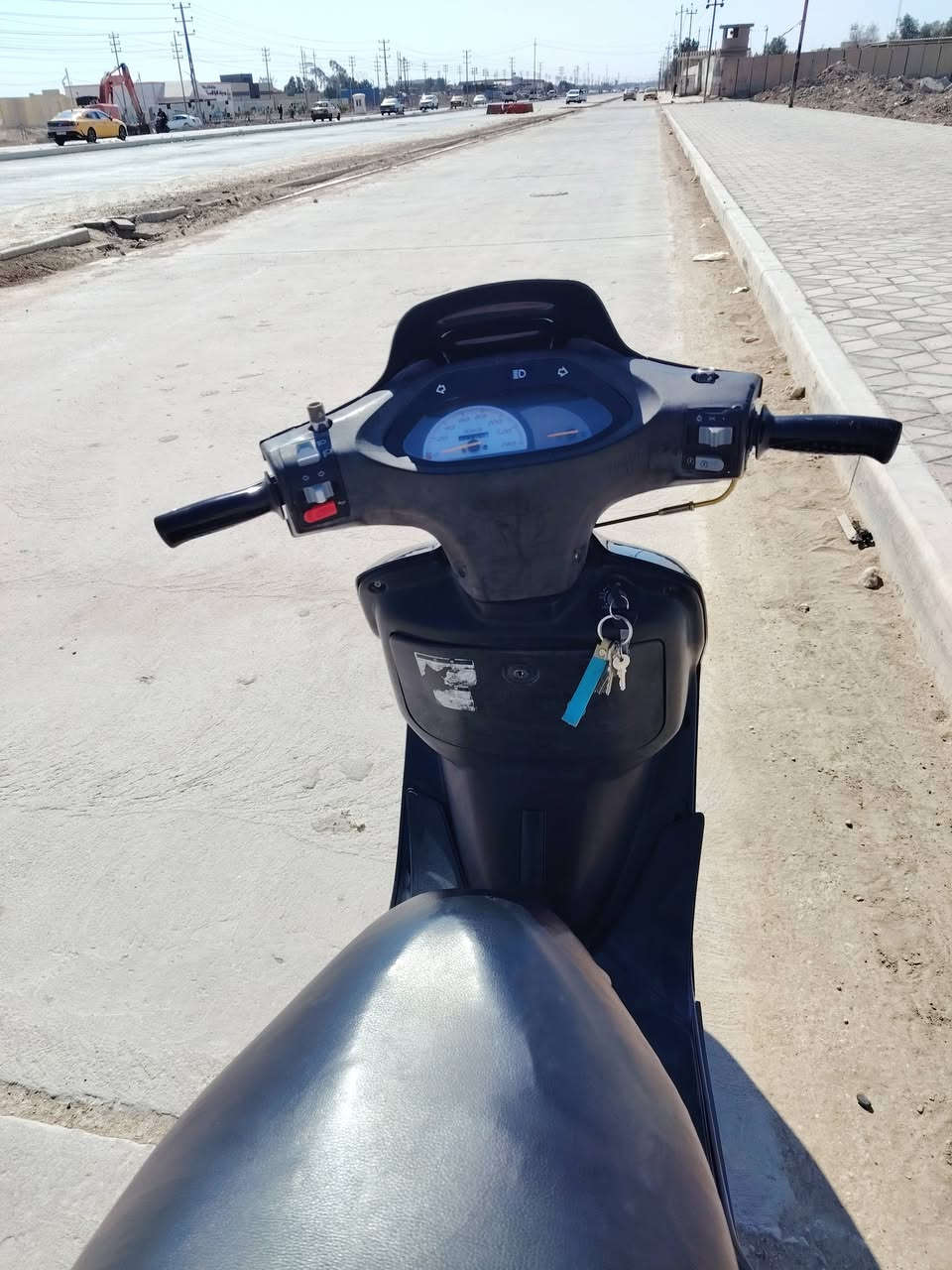 سلام عليكم دراجه فراشه حاويه لبيع لنتصال عل رقم ***********
