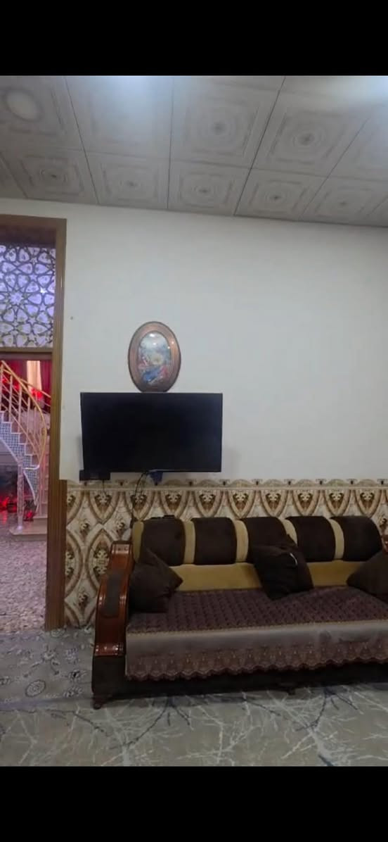 بيت للبيع طابقين المساحة 150 مع القطعة 300متر ينباع البيت او  مع القطعة ثاني بيت على الحولي مقابل جسر المعارض طابو زراعي سند 25
ملاحظة : ينباع مع الاثاث وبدون الاثاث 
للاستفسار ***********

