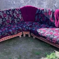 ديوان • للبيع • فيه مجال
