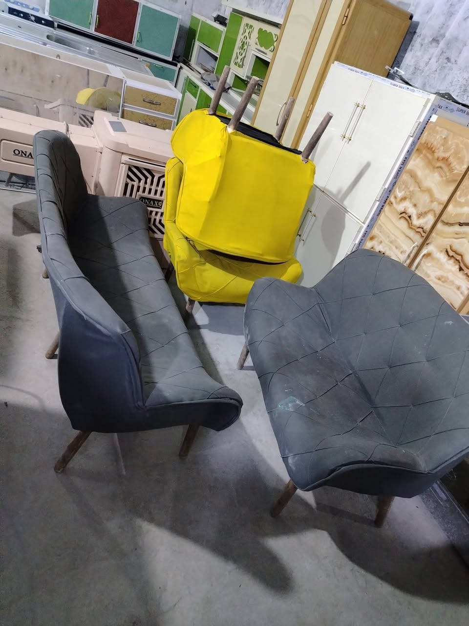 عنوان سماوه ام العصافير سايدين المجسر طريق المصلخ مجاور حسنيه ال زويد اكو توصيل ***********
