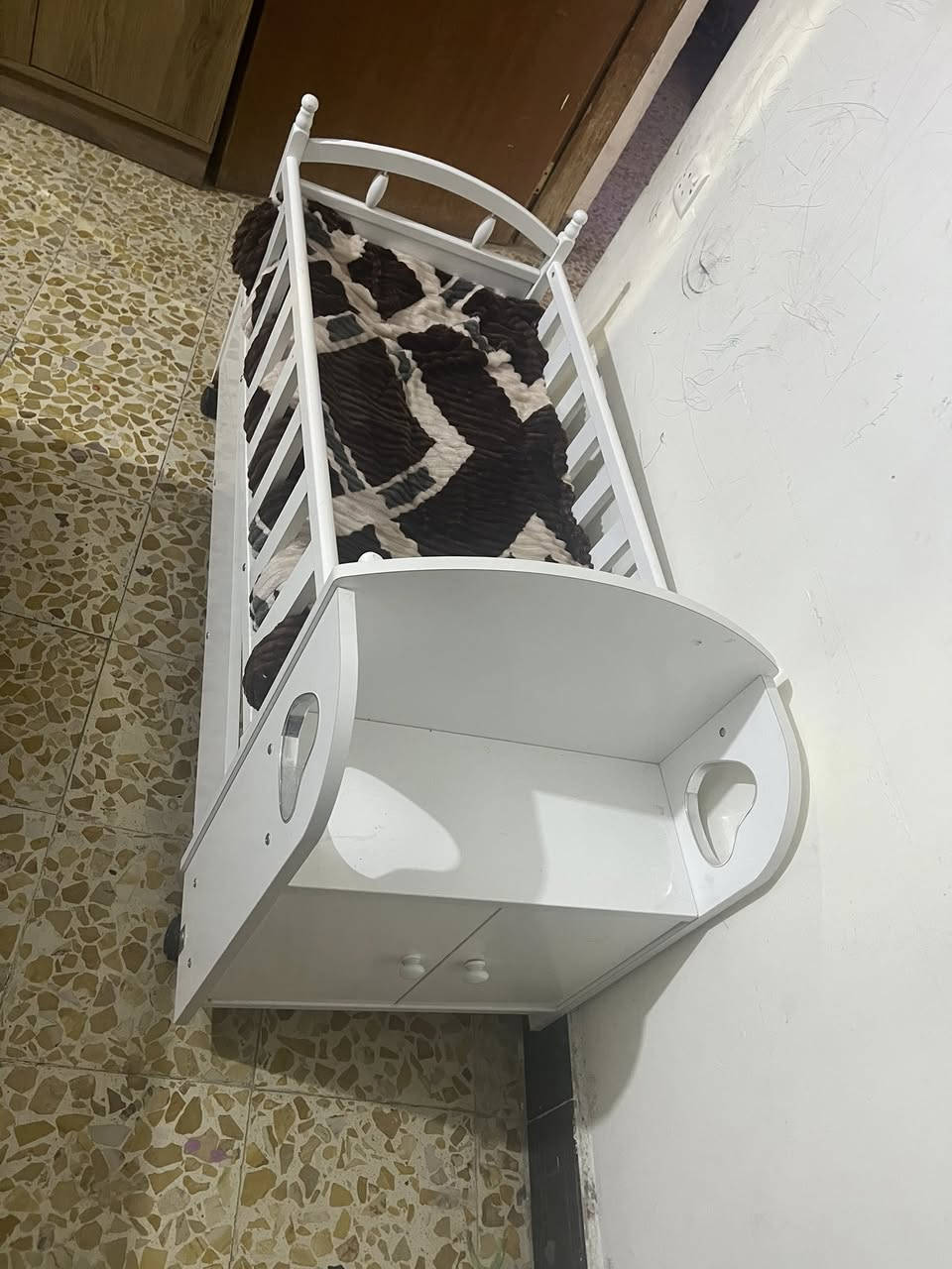 كاروك أطفال جديد ونضيف للبيع وياه الدوشك ب50


**إذا كنت صاحب هذا الإعلان وتريد حذفه لأي سبب، رجاءا أرسل رسالة إلى الدعم الفني**