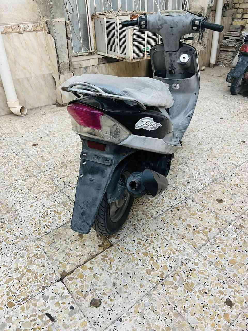 ماكس منغولي بوشه 55 سلف هندر كهربائيات كامله كلشي ماعوزها ختم واحد صالصنه fm بيع مستعجل 
650 وبيها مجال 

***********
