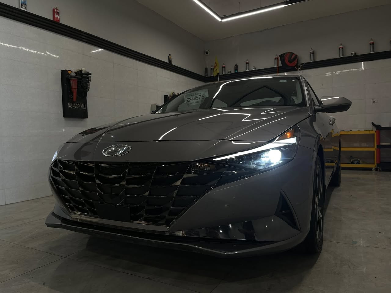 النترا 2023 ‼️‼️كاتي بدون رقم‼️‼️
فول مواصفات لمتيد 1/1
محرك 2000 دوش 
ضررها سطحي بوند فقط بدون دعاميه ولا لايتات بدون ارباك بدون داخل مكفوله كفاله عامه 
مكان السياره موصل المعارض الجديده 
السياره كاتي تترقم جميع المحافظات الشماليه 
السعر 164 وبيها مجال بسيط
للاستفسار ***********-***********
