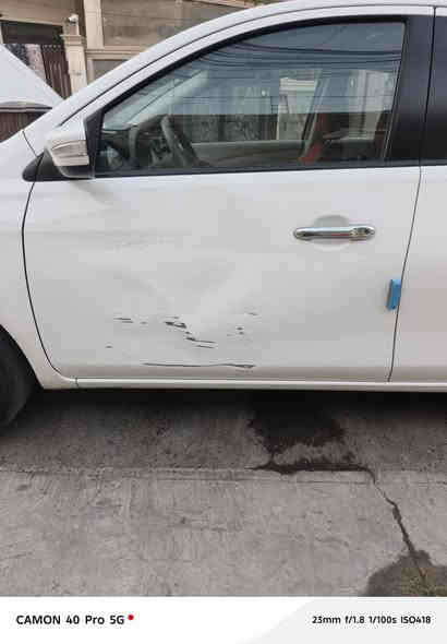 🚗💥 للبيع | نيسان سني هندي 2024 🔥

📌 تفاصيل السيارة:

موديل 2024 

جديدة جداً من الداخل والخارج

بيها ضربة خفيفة فقط باب السايق (واضحة بالصور) وما مصلّحة

رقم أربيل ومسجلة باسمي مباشرة

ماشية فقط 40 الف كيلو السعر (١٣٥)ورقه رقم الهاتف ***********
