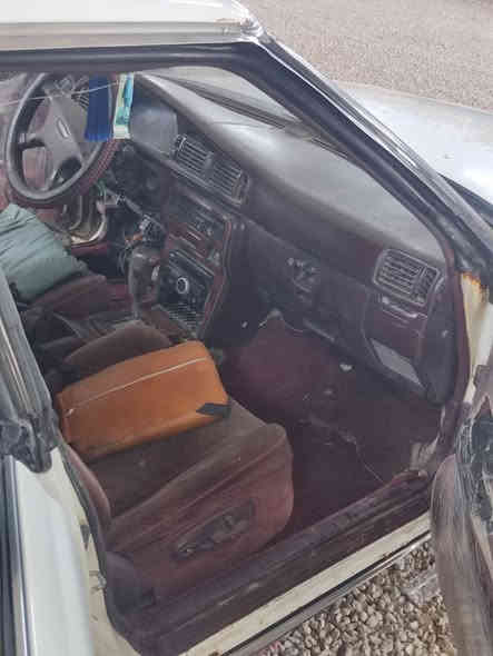 السلام عليكم مارك عضم مكينه وكير مكفول اصوليات مكفوله للبيع او المراوس سعر 35بيه مجال الرقم ***********
