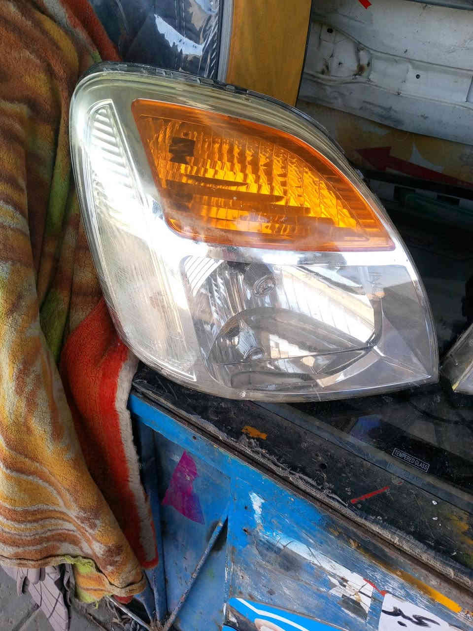 سلام عليكم البيع لايتات ستاركس 2007 مال تفصيخ مكاني. بصرة حيانية وهذا رقمي للتواصل ***********
