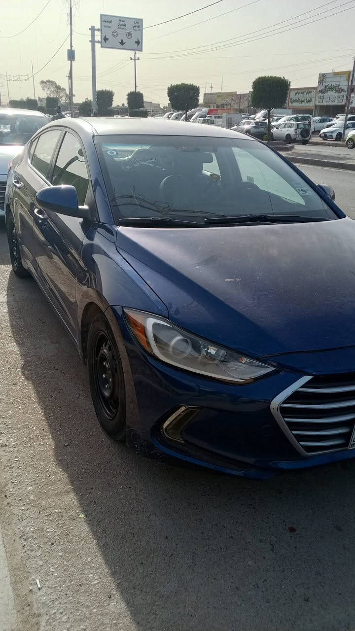 السلام عليكم النترا 18 موديل سياره بها حادث بنيت سياره باسمنا بها بارد الخلفي مكاني بغداد جير مكينه ما مفتوحات شراي يتصل ***********سعر 115
