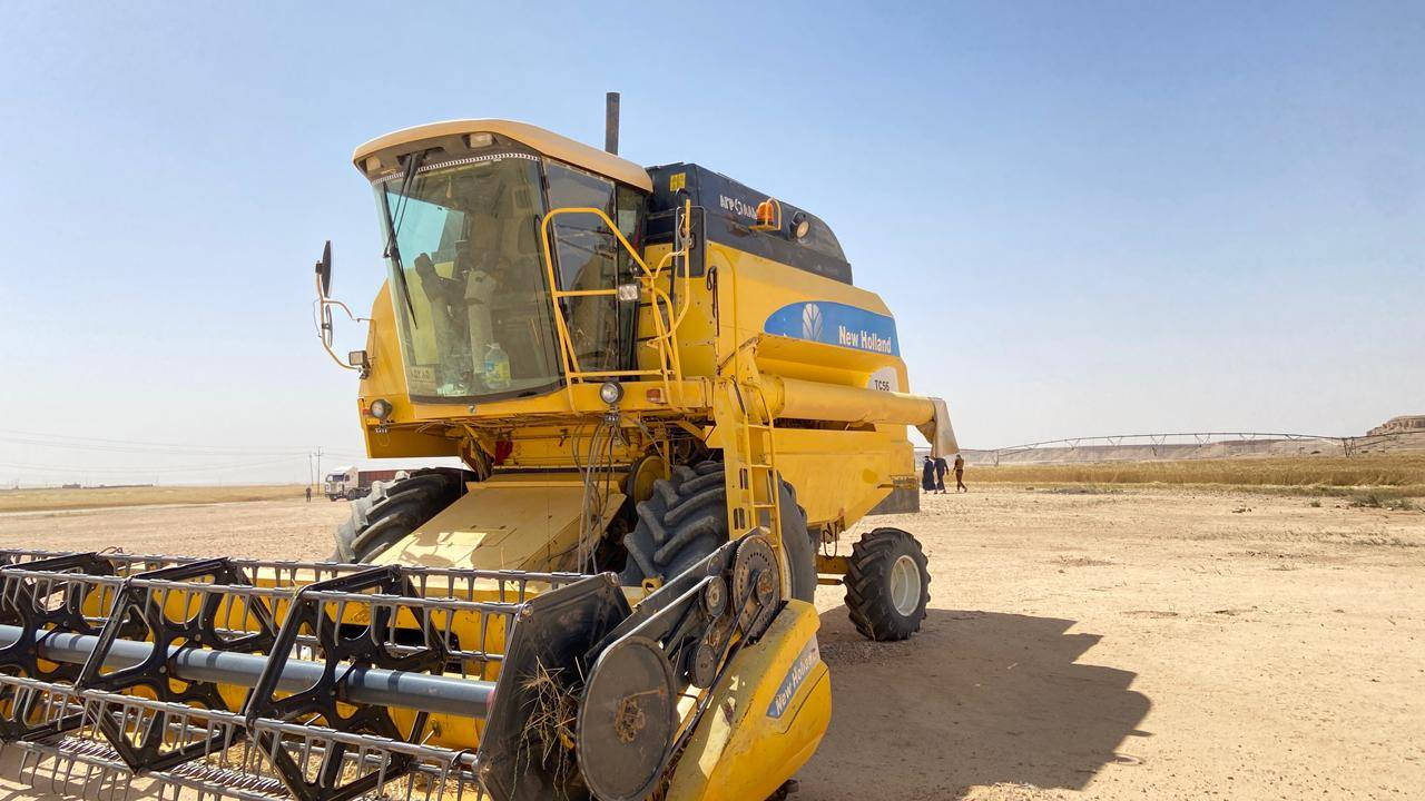 حاصوده للبيع موديل 2006 خمسه بلم دبل درام هيدرو 
فول مواصفات طبله 17 فوت قلاب مكفوله كفاله عامه تخم تايرات  رقم سليمانيه جاهزه للحصاد العنوان الانبار القائم  مكلف بل النشر اتصال عل الرقم ***********
