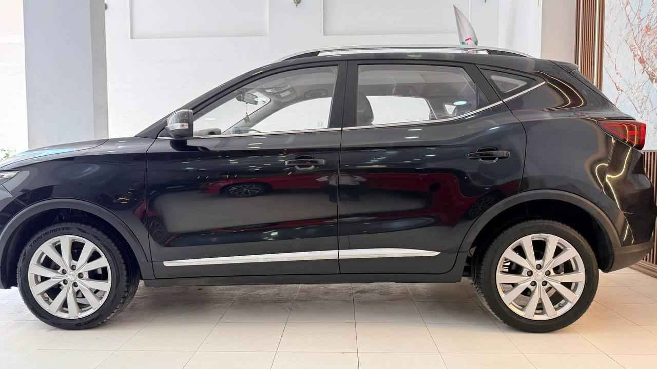 🕳️ام جي Zs موديل 2021🚔Comfort
 
                           عداد 130  الف كم 
                  
🕳️فبريكا بالكامل 
              
▪️٢ايراج
▪️بصمة داخليه 
▪️ABS-EBd
▪️مالتي فانكشن
▪️فرش جلد 
▪️ليد امامي وخلفي 
▪️شاشه 
▪️مثبت سرعة
▪️جنط  16 سبور 

▪️استبن ومفتاح اسبير لم يستخدم
▪️رخصة  اقل من سنه
▪️مرور الاميريه
▪️اول مالك  من الزيرو

متاح البدل ✅
متاح القسط ✅
متاح الكشف✅

المعاينه التجمع الخآمس
💰 السعر 850
لتواصل 01553021182 القاهرة, مصر


**إذا كنت صاحب هذا الإعلان وتريد حذفه لأي سبب، رجاءا أرسل رسالة إلى الدعم الفني**