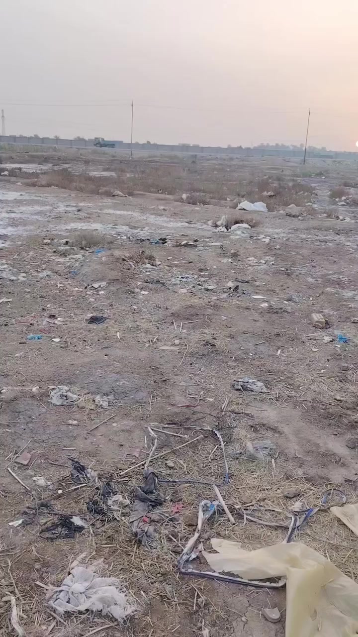 قطعه  اليجر كلشي تشتقل معمل او سكله أو جبلون وعلى  شارع العام
***********
