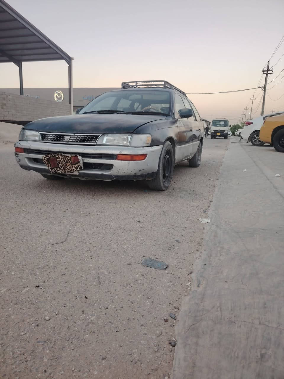 السلام عليكم
للبيع سيارة كورلا ستيشن موديل 94 كير ومكينه مبدل جديد مكينه 1800 رقم نجف ألماني السعر خاص للأستفسار ***********
