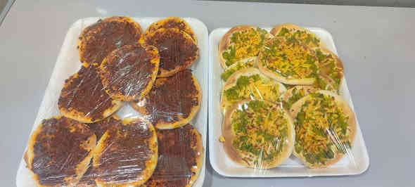 تجهيز حسب الطلب حجز قبل يوم على خاص او واتساب *********** توصل داخل ديوانية 
نجهز باجر جمعه وصلى على محمد وال محمد سمك مشوي دولمه برياني حسب الطلب
