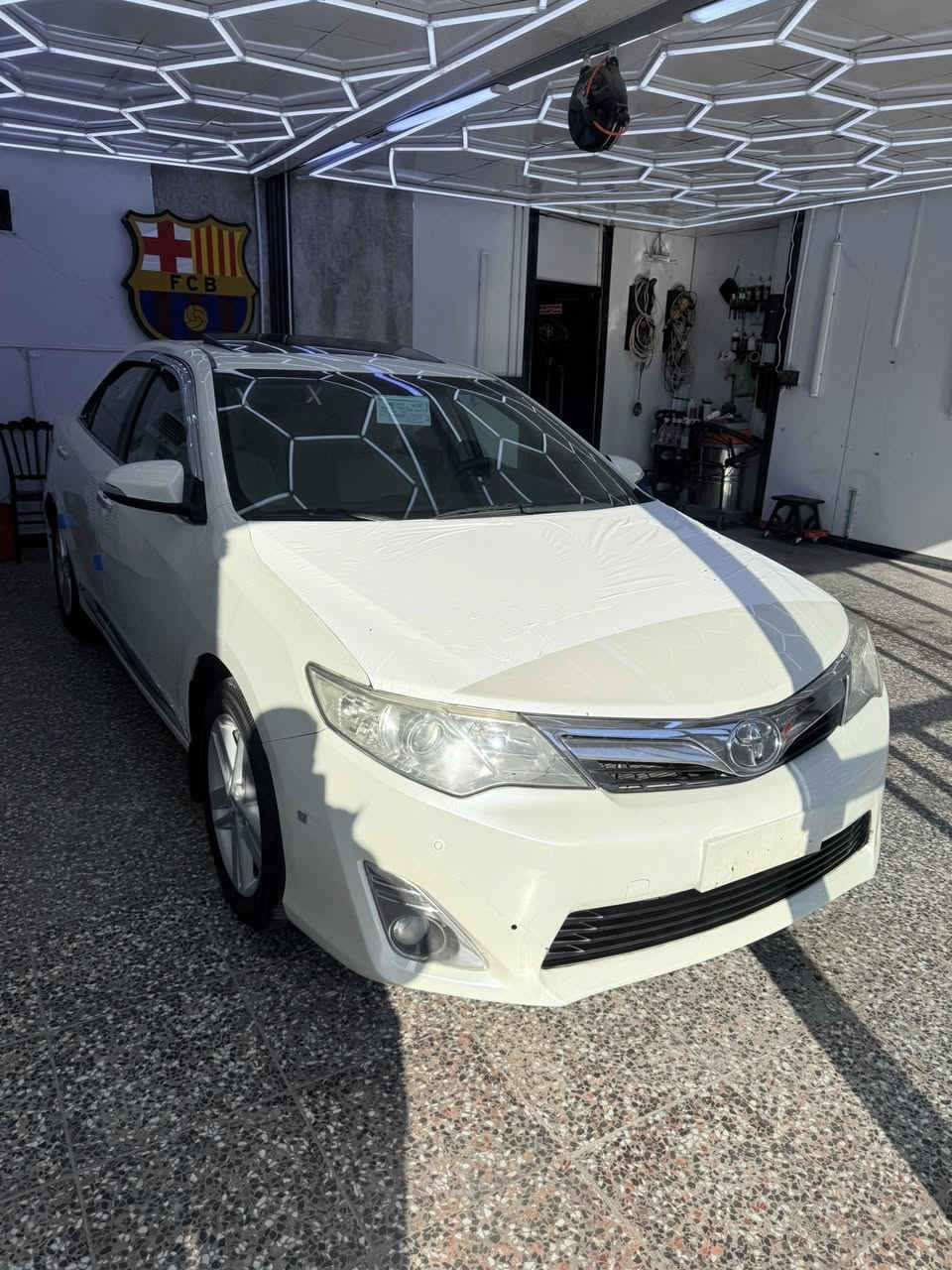 يهديكم معرض المميز لتجارة السيارات الحديثه آرق التحيات 🌿🙏. 

  ونخبركم عن توفر تيوتا كامري موديل 2015خليجي مكفولة كفاله عامه من لصبغ ولبارد ولتبديل ولضرر 

  مواصفات فول واحد على واحد 

  🔑مفتاح تشغيل بصمة 

  🔑بصمة أبواب دخول ذكي 

  🌿فتحة سقف 

  🌿كشنات جلد 

 🌿كراسي كهرباء 

  🌿قطعتين تبريد 

  🌿بردة كهرباء 

  رقم بغداد مشروع وطني تحويل مباشر 

  موقعنا : بغداد الكريعات شارع الوقف السني معرض المميز 

***********ياسين
