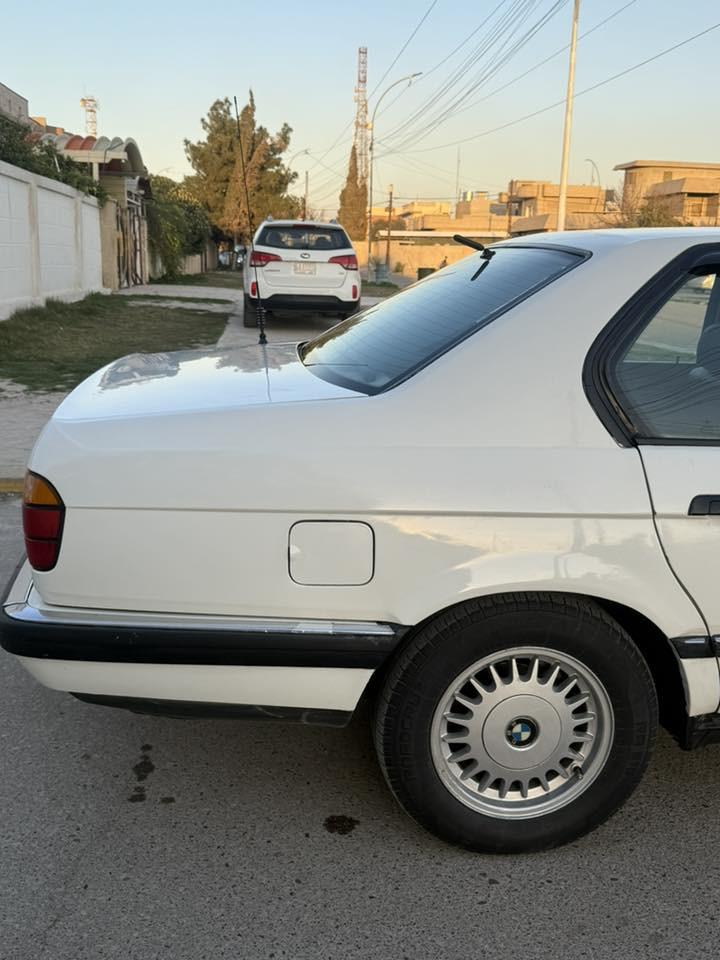 سلام عليكم
حجم 740 

مكينه 8V✈️

موديل 1993

رقم نينوئ جديد 

هزه جديد 

سنويه جديد 

كاربون بانزين ⛽️

فول مواصفات 

كير توماتيك 

جامات كهرب 

مري كهرب 

سلايت فتحه 

هيتر كشنات 

بدون ضرر 

صبغ جماليه فقط

طخم جديد 

طخم تايات جديد 

كهربائيات كلها شغاله 

السياره جاهزه وجديده

السعر 53وبيه مجال 🔴

***********كورك

***********اسيا 

مامتواجد خاص
