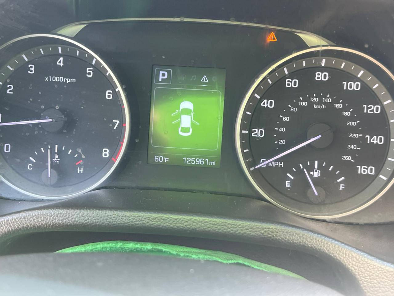 سلام عليكم النتره موديل 2018بسمي رقم بغداد مكينه كير مكفول تخم تاير جديد صدر جديد اي نقص ما بيه مكينه 2000 بيه جاملغ وباب خلفيات مكاني بغداد السعر 115 وبيه مجال ***********
