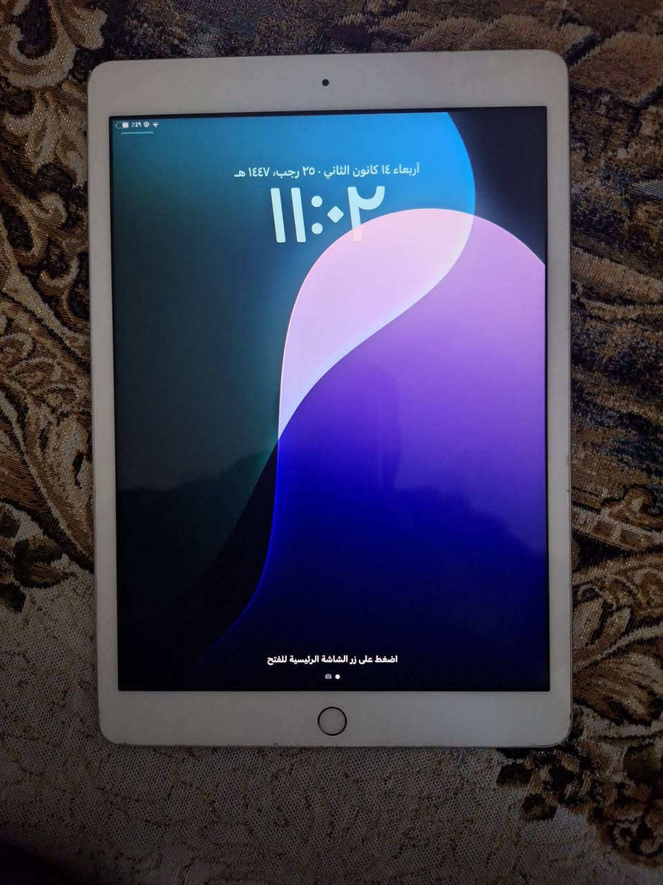 ايباد 7 أبل مستعمل للبيع 
آخر تحديث 
(بطارية مبدلة فقط) 
***********
السعر ١٥٠
