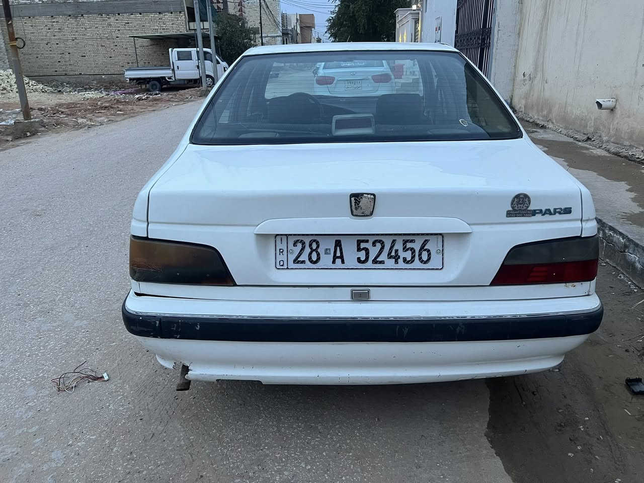 بيجو بارض للبيع مكان نجف 
موديل 2015
بيه جاملغ وره ونص من جنطه وتبديل بنيد 
رقم نكليزي جديد
سعر٣٨ورقه
مبايل ***********
