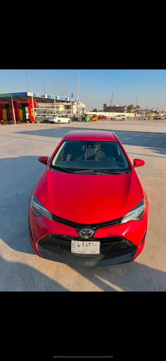 سلام عليكم
كورلاه البيع موديل 2018
سياره بيه بيبان اثنين امريكا وبل العراق صار بيه جاملغ 
أمامي وخلفي صبغ فقط جماليه يعني صار بيه صفحه 
محرك كير خير من الله 
وتبريد بعد معروف موصفات نص
سياره بسمي تحويل ثاني ***********
