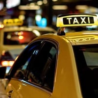 يا الله متوفر غداً الثلاثاء تكسي 🚖 من الصويرة إلى بغداد فقط روحه متواج...