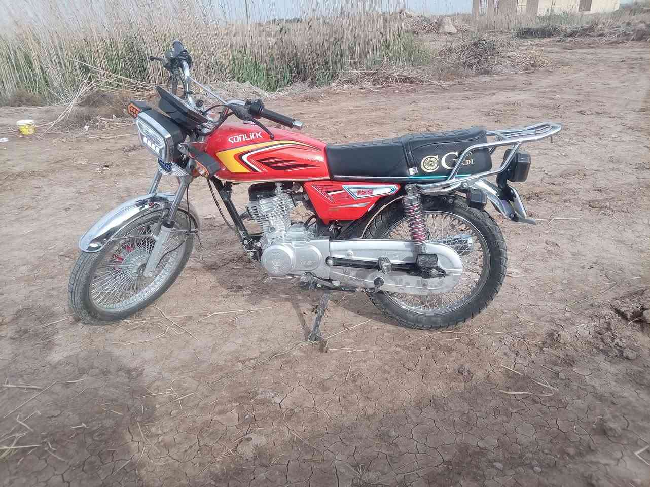 لبيع دراجه 2025 كفاله عامه مكاني صويره ***********
