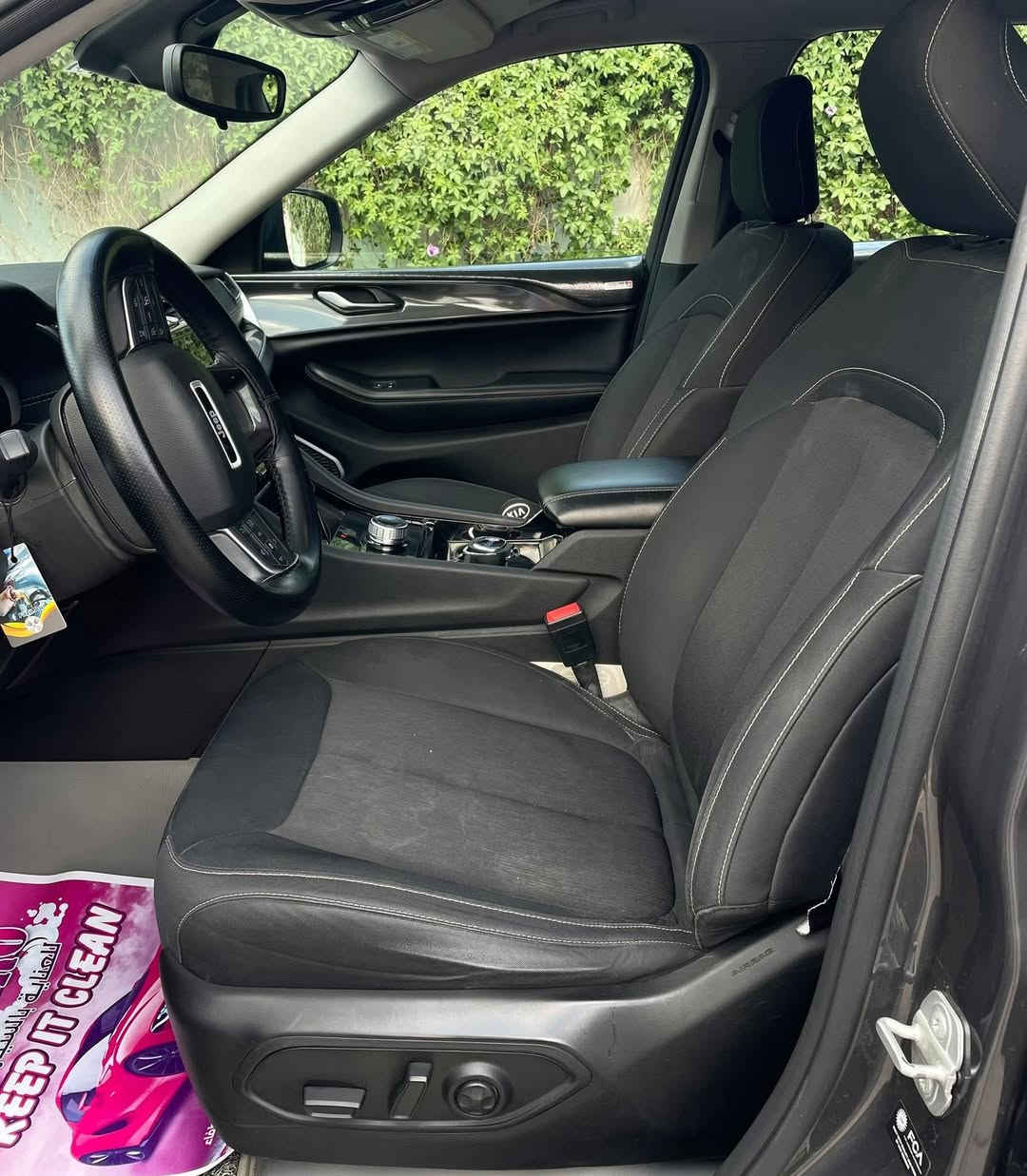 السلام عليكم
جيب 2022 شكل الجديد رقم اربيل بأسمي 
حادثها جاملغ وبنيد 
ماشية ٧٢ الف
بصمة تشغيل عن بعد كرسي كهرباء جنطة كهرباء سايد بريك بصمة تدفئة كشنات فول مواصفات عدا السلايت
السيارة جديدة 
بدون نواقص 
٧ راكب فور ويل 
مكاني بغداد العامرية 
***********
السعر ٢٦٥
