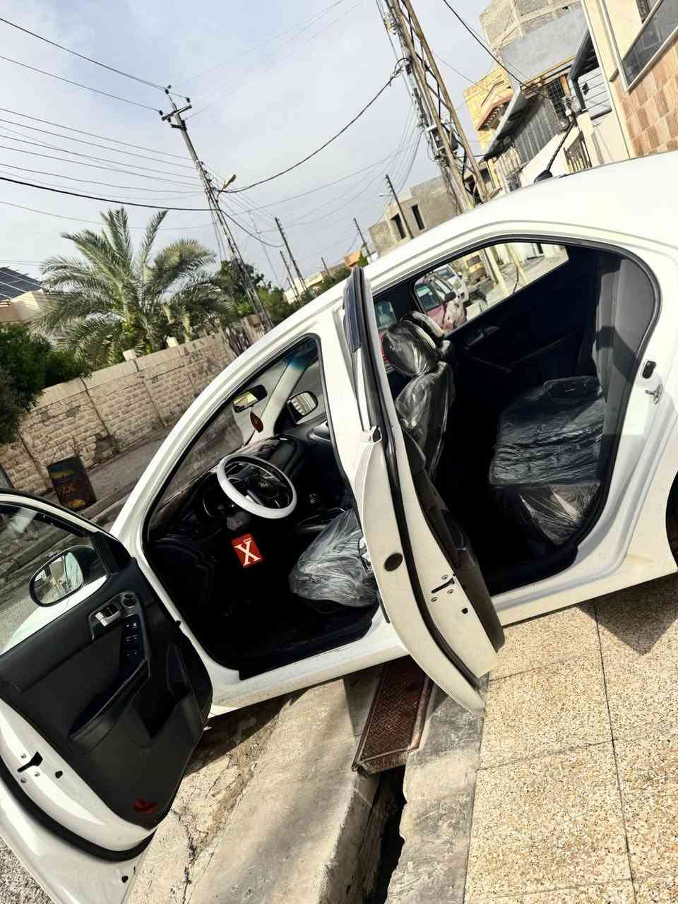 كيا سيراتو خليجي فول مواصفات
موديل 2012
اسلايت 
شفتات 
توماتيك 
سنويه جديده الهزه جديده
صبغ.موئشر بالصوره 
السعر 109بيها مجال 
الاستفسار ***********
