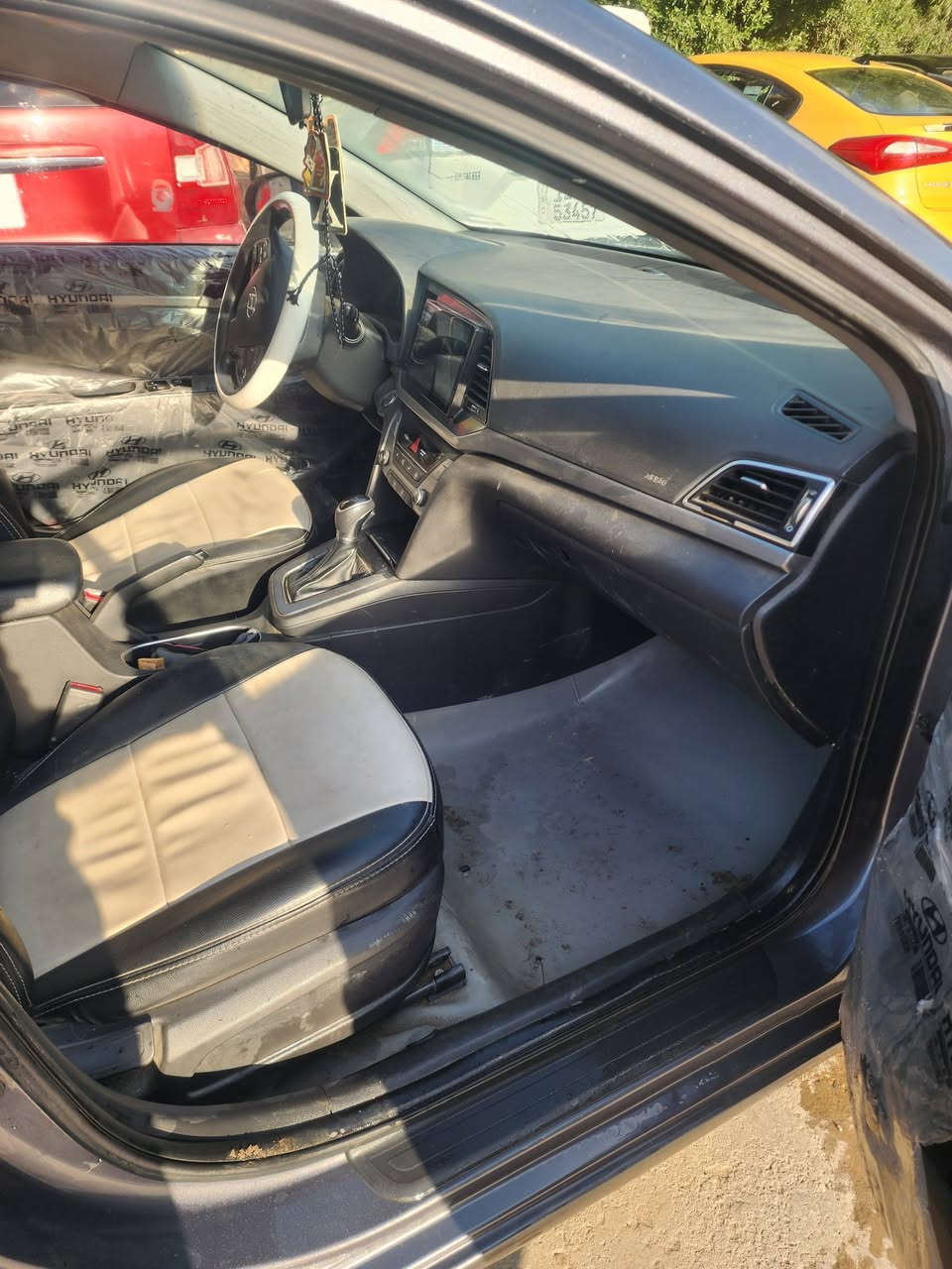 افنتي الانتره مديل ٢٠١٨معروضه ب١١٠وبيها مجال الرقم ***********
