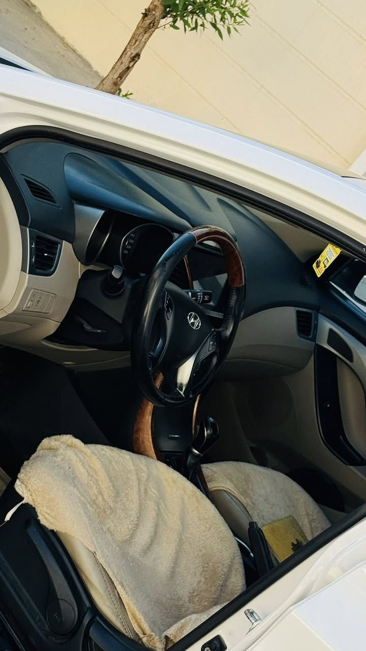 النتراء ٢٠١٤ خليجية السيارة  فول السعر خاص 🤎


**إذا كنت صاحب هذا الإعلان وتريد حذفه لأي سبب، رجاءا أرسل رسالة إلى الدعم الفني**