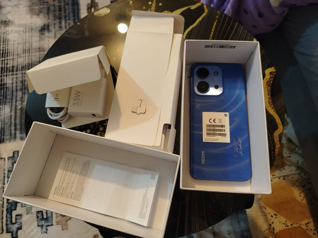 السلام عليكم.. اليوم أخذته بل قصد... واريد ابيعه حاضر.. بعده حتى  ما مشتغل. محتاجه وأريد ابيعه بسعر الحاضر 175. الف.. وبي مجال.. الاستفسار اتصل ***********
