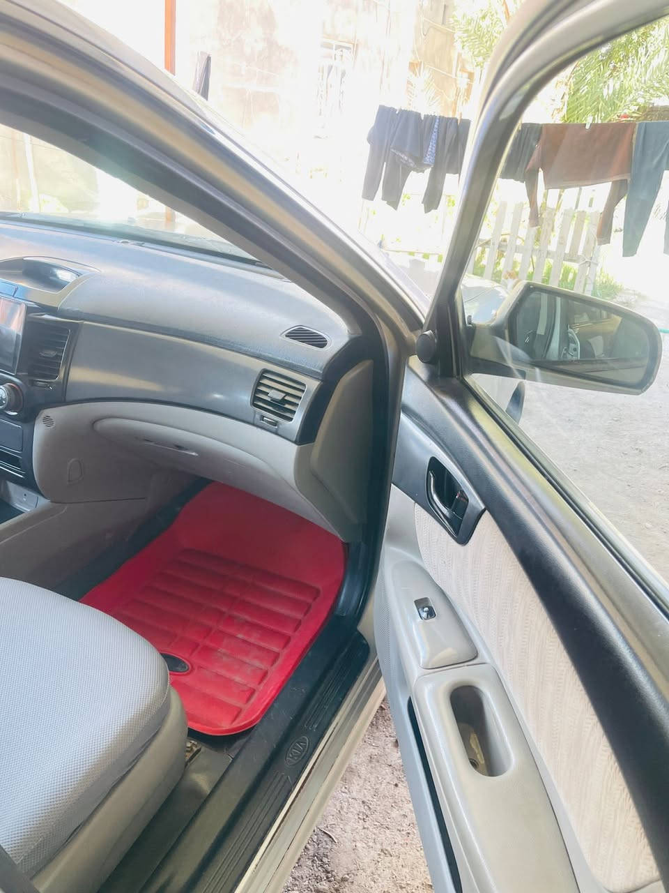 سلام عليكم.. كيا أوبتيما ٢٠٠٩  خليجي، مكفولة كفالة عامة من الضربة والصبغ، جاهزه من كل شي مكينة، گير، تدفئة، تبريد، تخم تاير، الرقم الجديد بأسمنا سنوية جديدة. 

المكان:  الناصرية/ البطحاء 
للمزيد من التفاصيل اتصل على هذا الرقم ‏‪0783 091 7141‬‏
