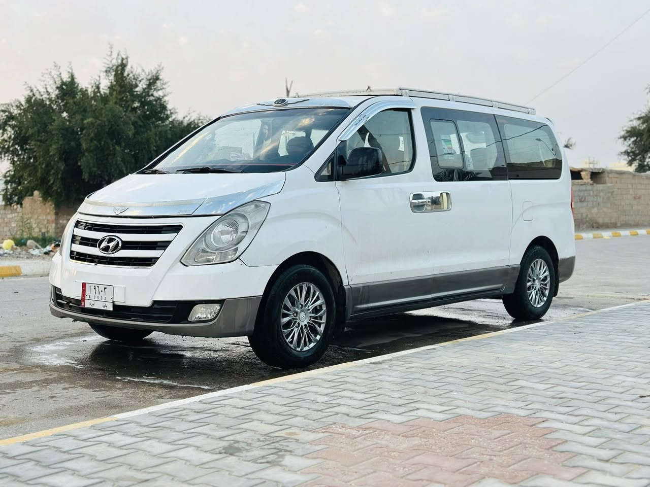 السلام عليكم ستاركس2012مفتوح  سونار موجود بصور اللبيع او المراوس بمسكر 12/11
سنويه إنكليزي باقي بس رقم 

مكاني واسط قضاء الحي 

رقم الهاتف   ***********
