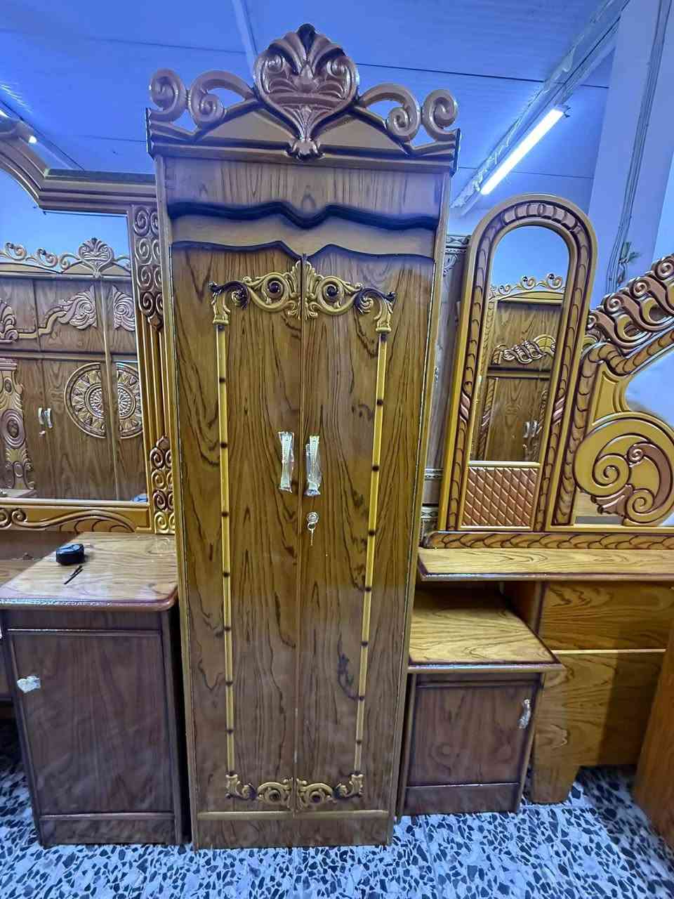 غرفة النوم صاج عراقي جديد شغل اقتصادي الصومية السرير ٦ ارجل بلوك اسود 
السعر ٩٠٠
نهايته ٨٥٠
مع الشد و النقل واصل داخل مناطق بغداد 
اماا محافظات فقط كروة تختلف


**إذا كنت صاحب هذا الإعلان وتريد حذفه لأي سبب، رجاءا أرسل رسالة إلى الدعم الفني**