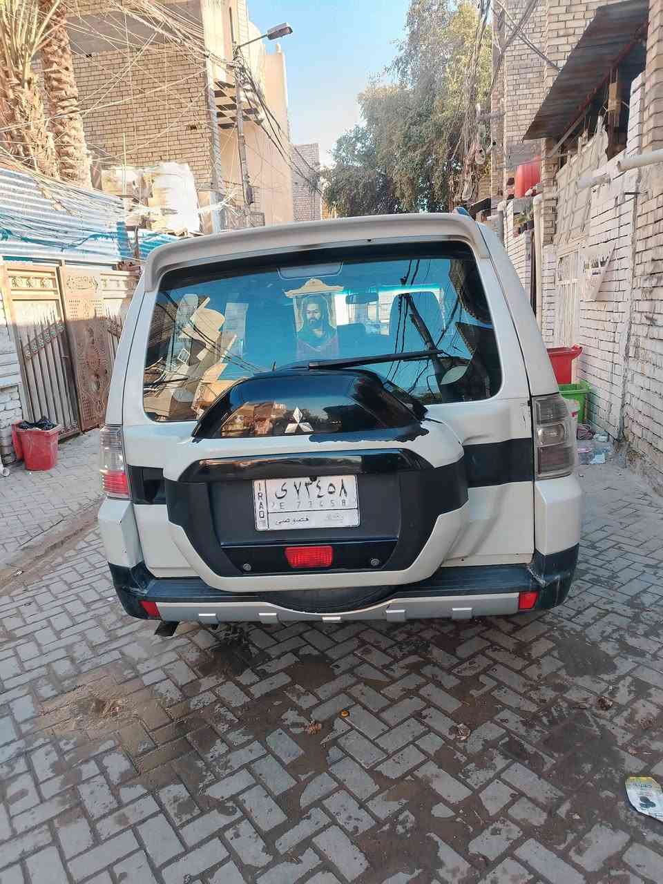 السلام عليكم للبيع باجير حبتو 2009 حجم المحرك 3000 المرغوب رقم بغداد باسمي لون صدفي السياره نضيفه مال بيت خليجي فور ويل كشنات جلد كهربائي تدفئه تبريد مسجل دمام شاشه اشاير بل مري شفط تحكم استيرن فتحه تبريد ثلاث قطع حساسات خلفيه السياره خير من الله بيها باب الجنطه مبدل واحد أصلي والجاملغ شويه السعر 127 هاتف ***********
