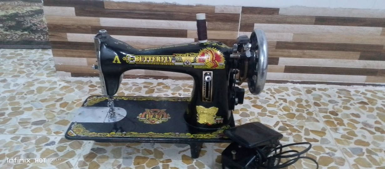 السلام عليكم مكينه خياطه للبيع للاستفسار على واتساب 
***********
