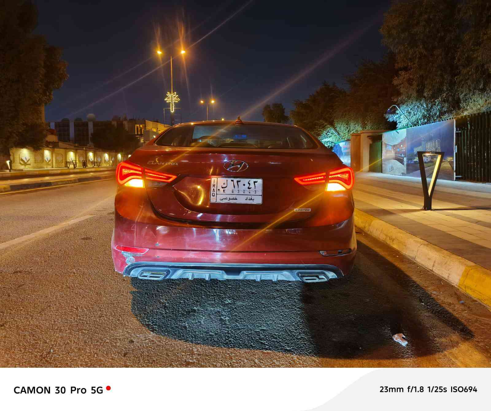 السلام عليكم
الانترا موديل ٢٠١٦ سيارة بسمي سنوية لحد ٢٧ فول موصفات تدفئة  كشنات  لايت لد زنون تحكم ستيرن بصمة السيارة بيها منضومت غاز بعدها بالضمان السيارة عليها ادامة 
صدر امامي خلفي شادي جديد السيارة حادثها بس دعامية امامية وجوة قبق البانزين شوية صبغ الباقي مكفول مكاني بغداد البياع (السعر 120)  الرقم *********** ابو كرار
