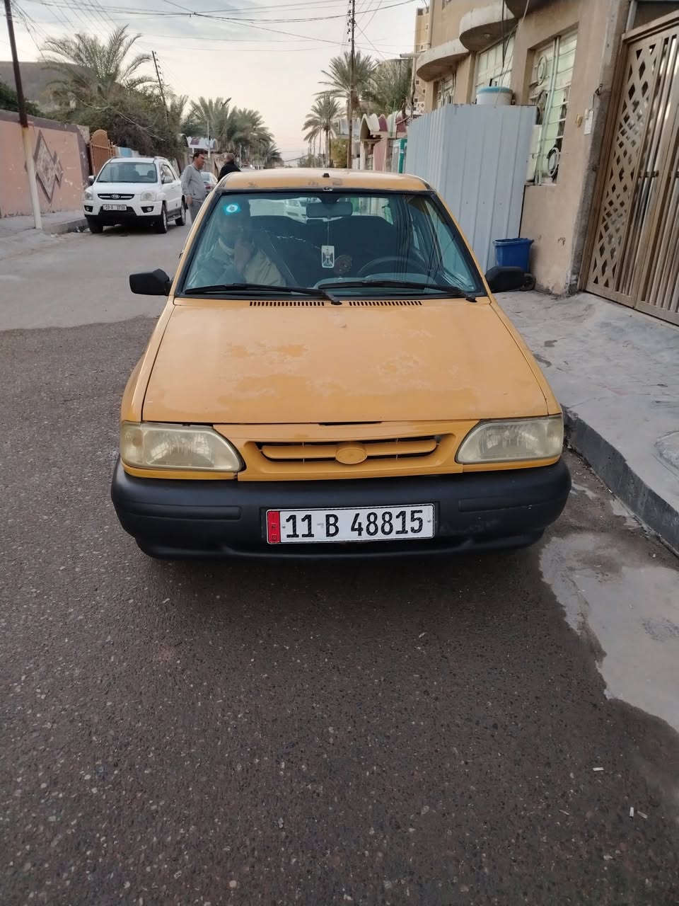 السلام عليكم السياره موديل 2012 السياره مكفوله من الضربه والخيسات مكاني كربلاء ***********
