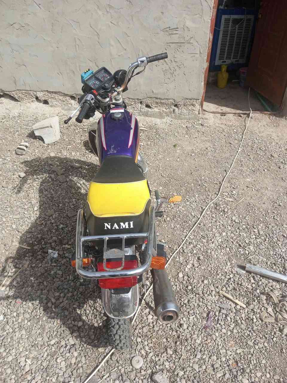 نامة 19 تعمير جديد مكينة بالچيس اوراق اصولي مكفولة السعر650 بيهة مجال واسط طريق الحي قرب الجامعة
***********
