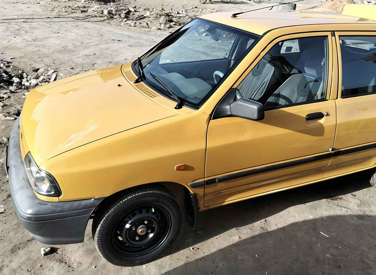 سلام عليكم
للبيع أو مراوس بخصوصي سايبا 

 سايبا 

موديل 2016 

ماشيه 164 حقيقي 

مكينه بلاديه ممفتوحه 

لا تبخير  ولا تنقيص 

كشرهه مثل ما موجود بالصوره 

سنويه 29 مصفره هيئه وغرمات وهزه جديدة 

السعر انتصل وبيك خير وتدلل

للتواصل على الرقم التالي *********** 

عنوان بغداد الزعفرانية حي الامانه
