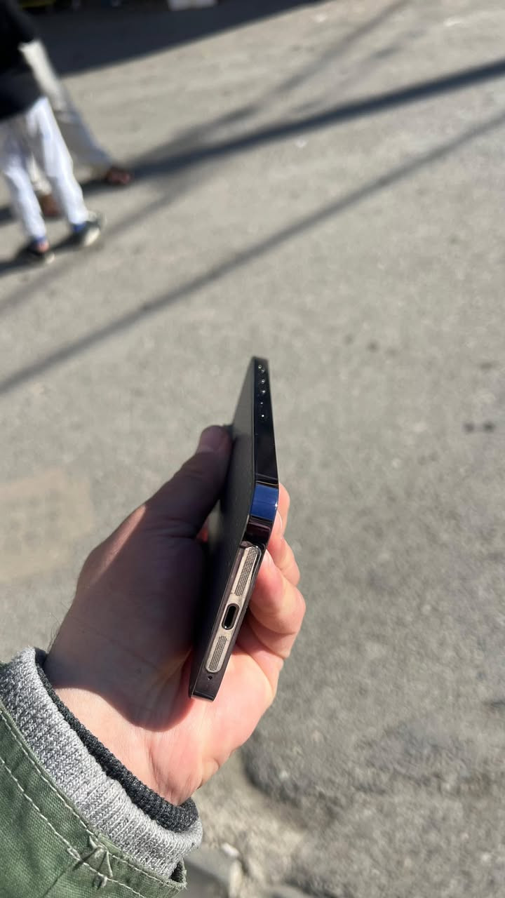 ايفون 14 برو ماكس 256
 تلفون نضيف شرط الفحص 
  بطاريته87%

iPhone 14 Pro Max
   Memory 256G
سعر 950 بي مجال 
***********
اتصل
