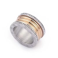 للحجز • خاص • اكسسوار شخصي