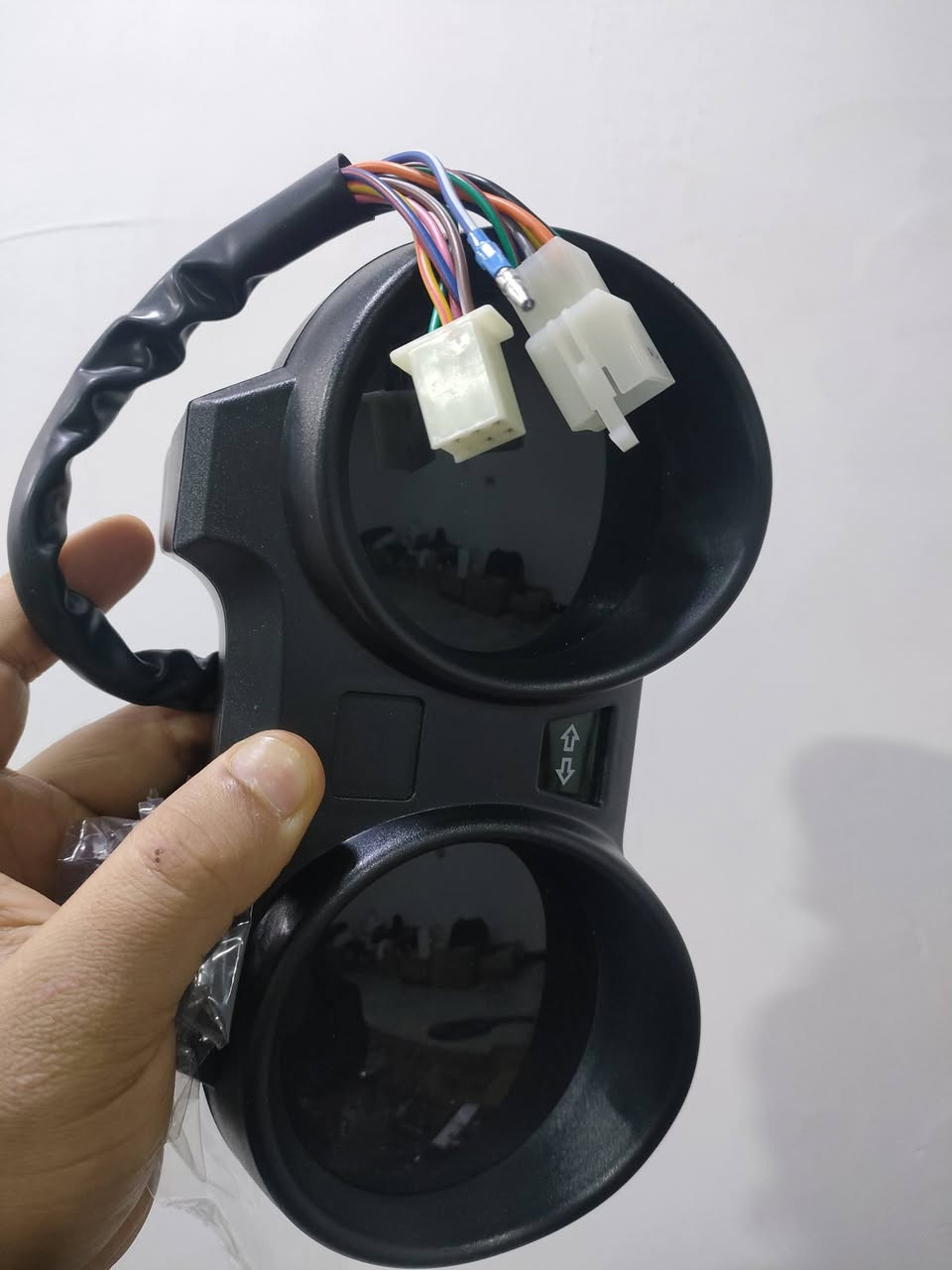 السلام عليكم
شباب غراض دراجة وبايسكل 
البيع شلع 5 قطع ب70 ألف 
اليريدهن يتواصل وياي على هذا الرقم 
***********
