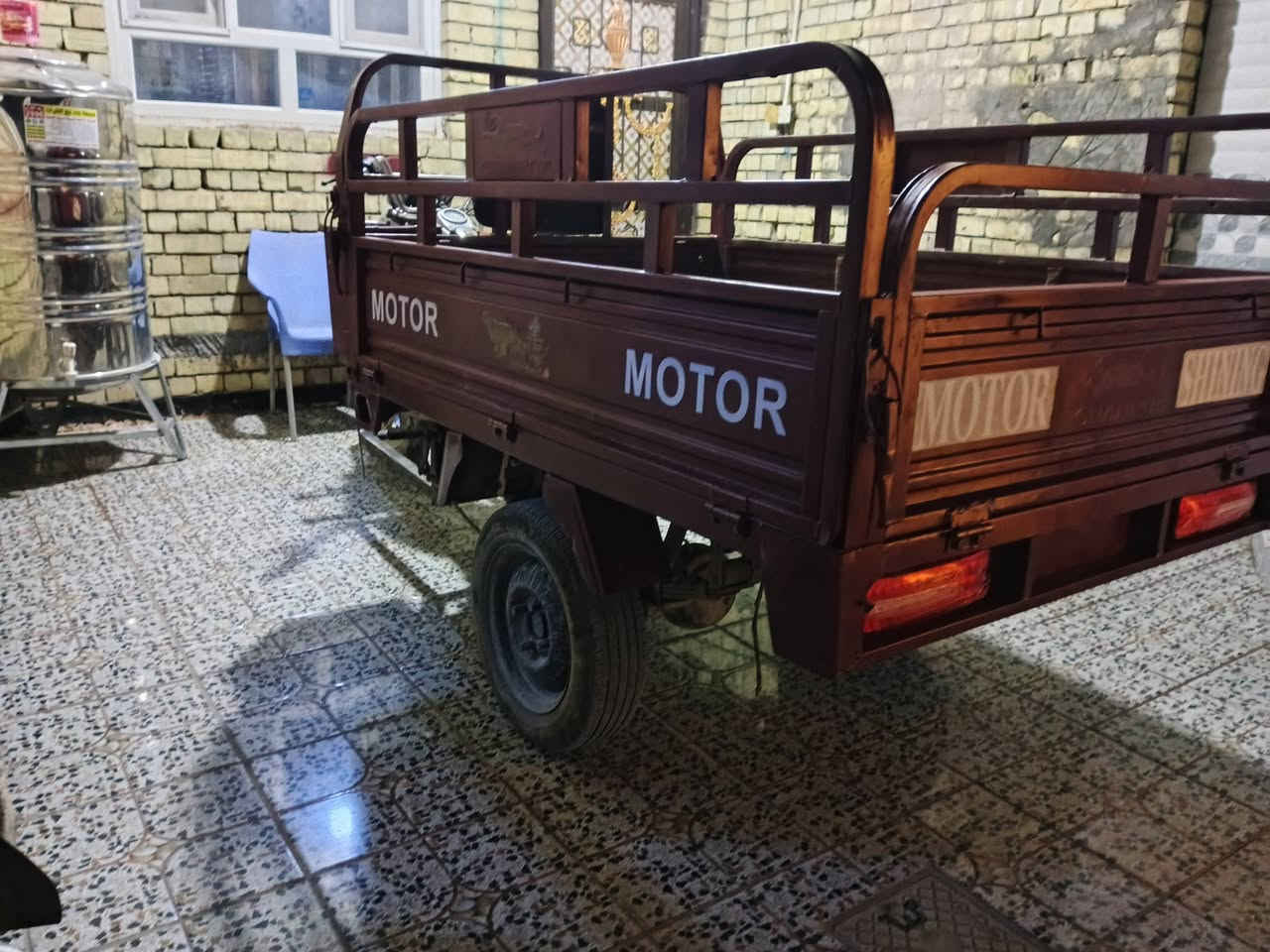 ستوته نظيفه مصبوقه صبغ وكاله موديل 2020 اغراض كامله سعر مليونين او 200 مكان خالديه محركها مو نظيف يرشح ***********
