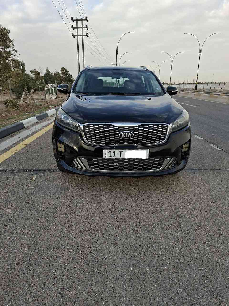 سلام عليكم سورنتو موديل 2019 وارد امريكي رقم بغداد انكليزي بسمي سنويه لغايه ال30 حجم المكينه 6 سلندر 7 راكب مواصفات السياره شاشه كامره تحكم ستيرن كشن كهرباء جام اوتو رادار مري جانبيه حساسات امامي وخلفي مانع انزلاق سماعات مضخم قطعتين تبريد السياره مابيه اي نقص جاهزه علخير حادثه مال امريكه دعاميه خلفيه فقط وبلعراق صار بيه كد شبرين صبغ بلجاملغ الخلفي بدون دواخل سونار موجود السعر 185 بيع ومراوس مكاني كربلاء للستفسار الاتصال برقم ***********
